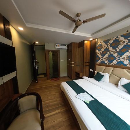 רישיקש Hotel Hostel Vimal Ganga מראה חיצוני תמונה